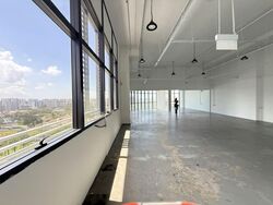 Hh @ Kallang (D13), Factory #560361401